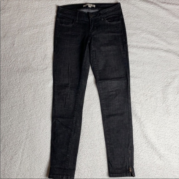 Forever 21 Black wash Jeans zipper bottoms Denim 
Size 24 - Picture 9 of 11